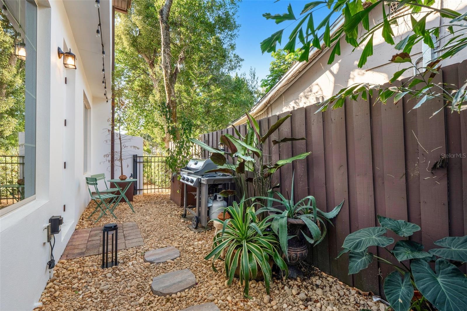 RIDGEWOOD VILLAS CONDO - Residential