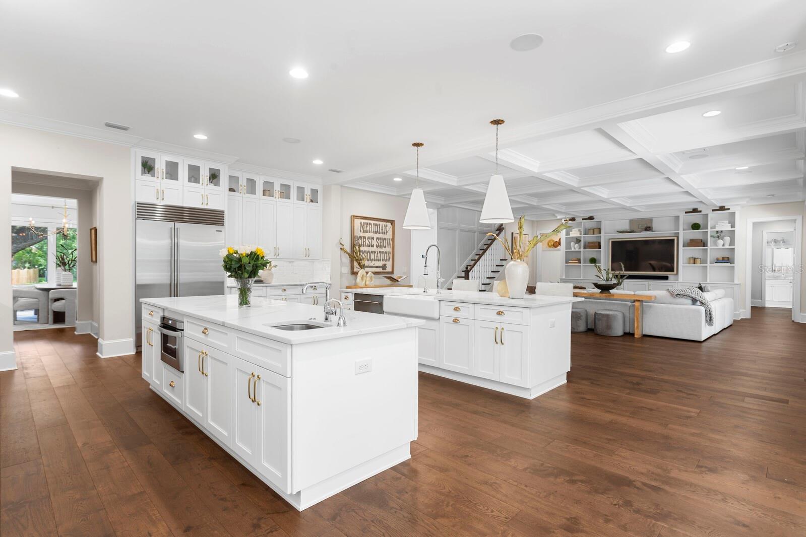 DAVIS ISLANDS REP OF PT O - Residential