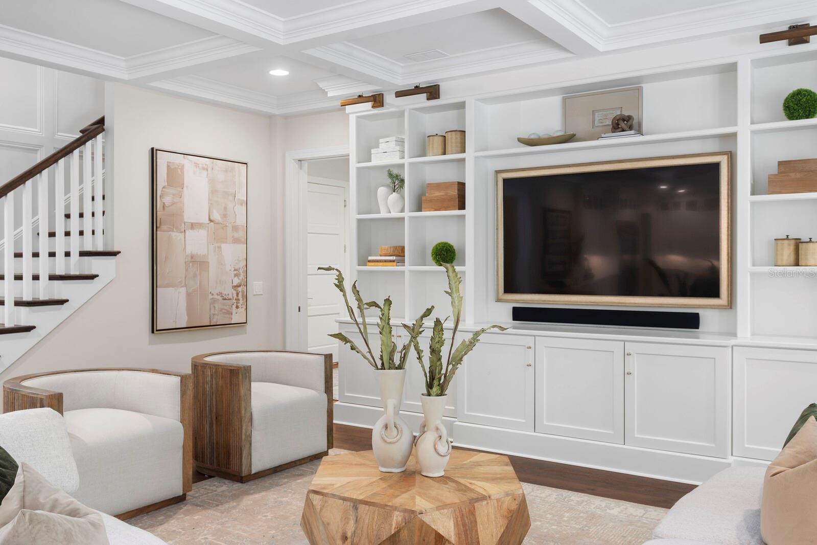 DAVIS ISLANDS REP OF PT O - Residential