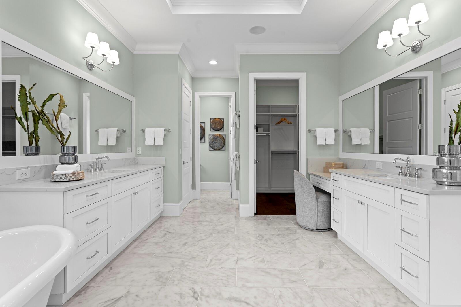 DAVIS ISLANDS REP OF PT O - Residential