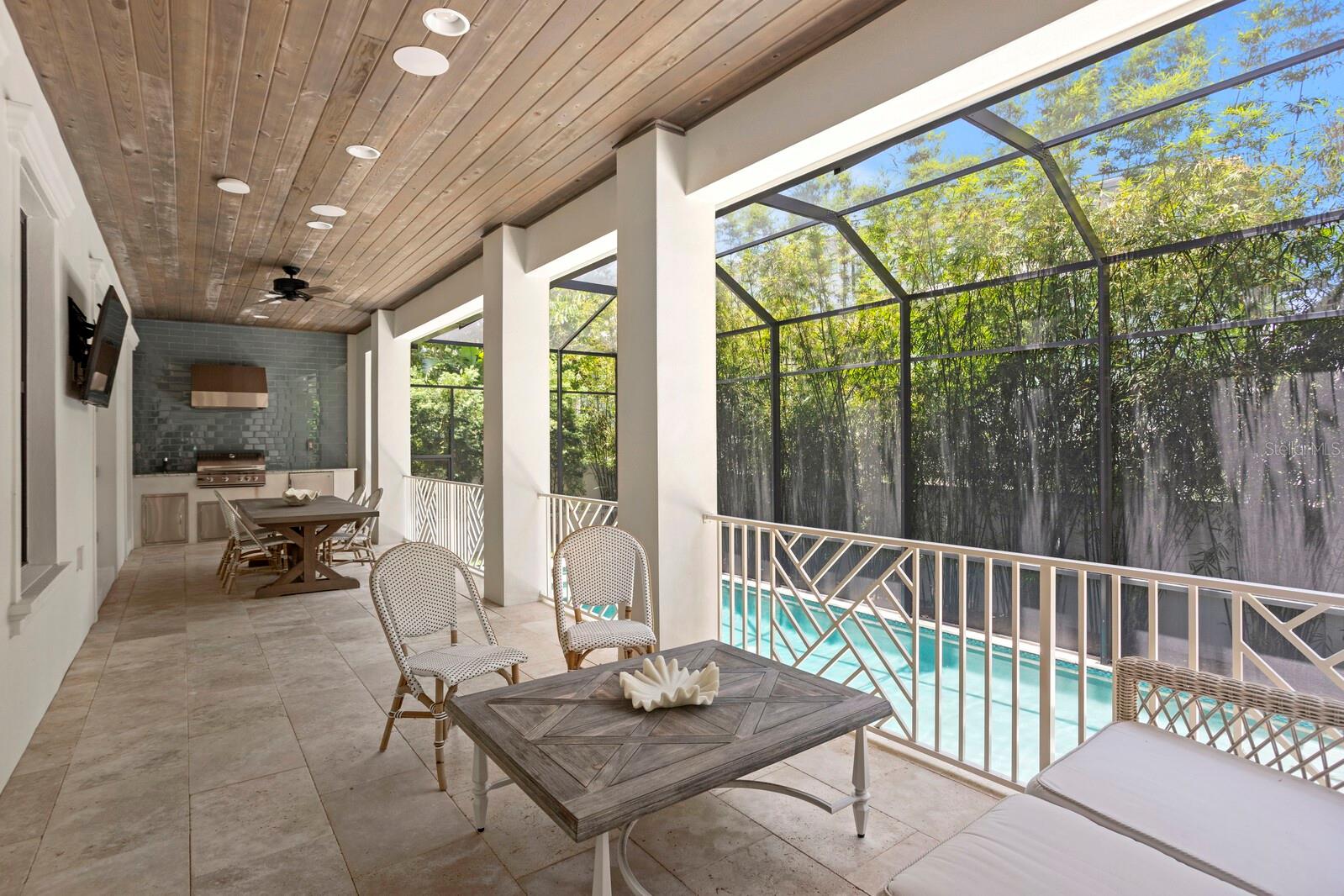 DAVIS ISLANDS REP OF PT O - Residential