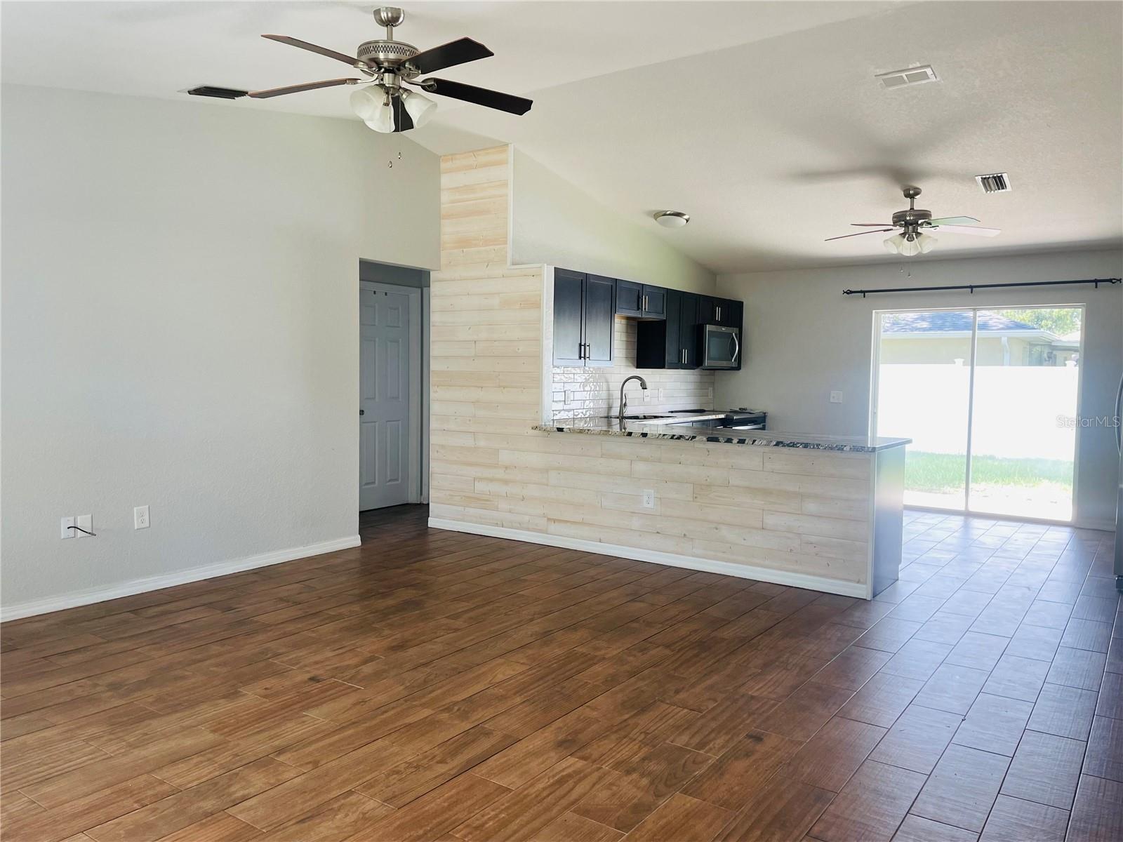 PORT CHARLOTTE SUB 25 - Residential Lease