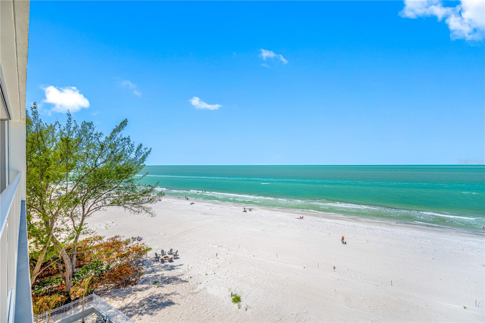 ONELLA CONDO - Residential