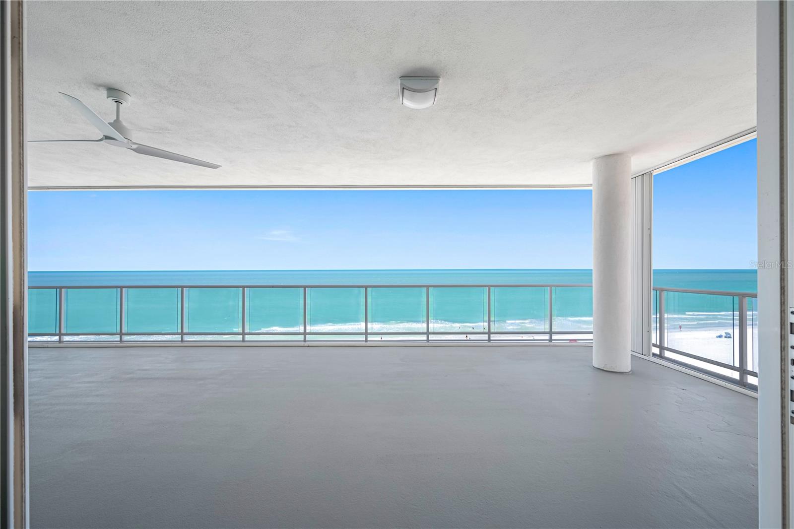 ONELLA CONDO - Residential