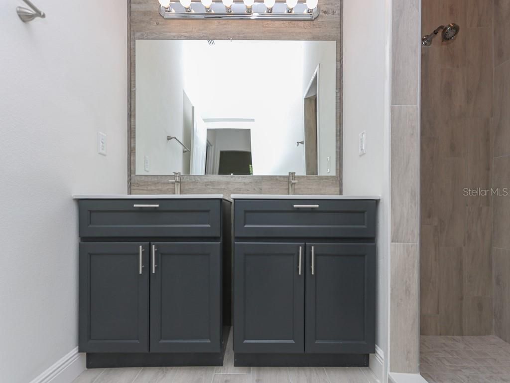Photo of 2831 W Livingston Street, Orlando, FL 32805 (MLS # O6422310)