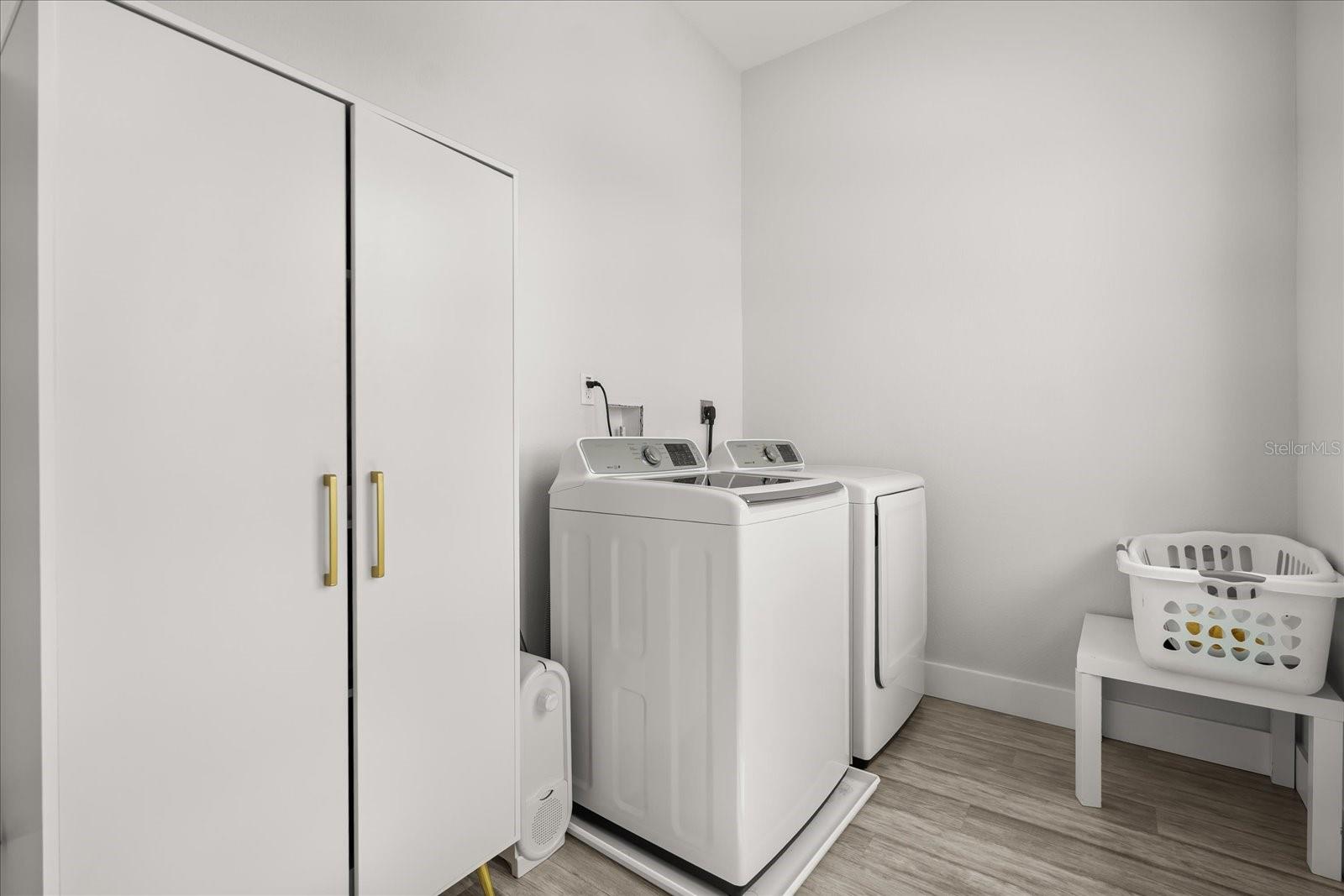 DUBSDREAD HEIGHTS - Residential