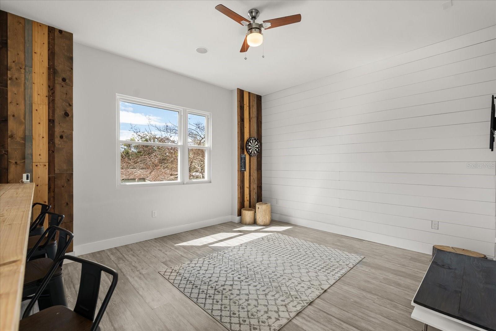 DUBSDREAD HEIGHTS - Residential