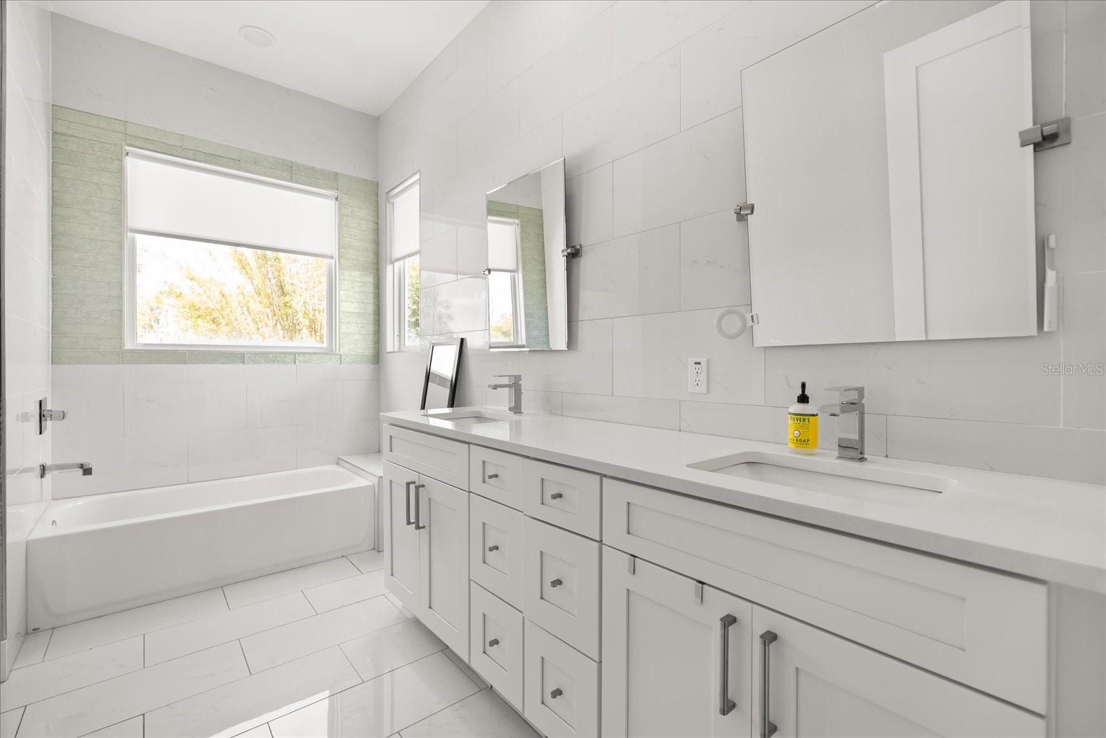 DUBSDREAD HEIGHTS - Residential