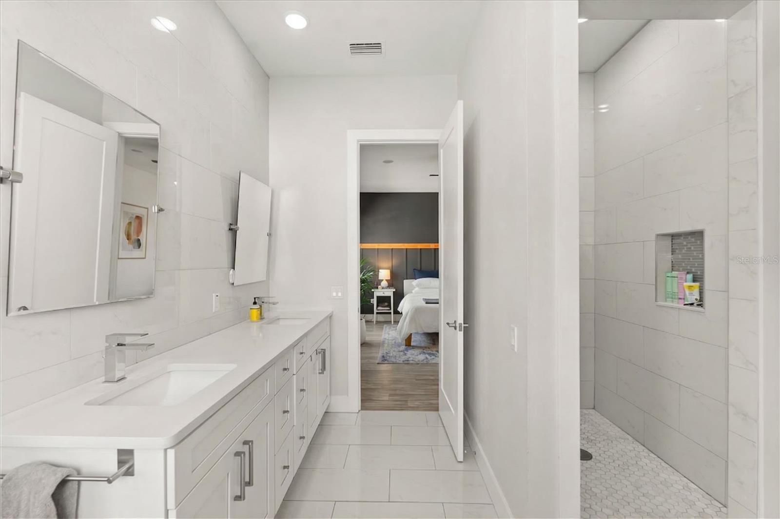 DUBSDREAD HEIGHTS - Residential