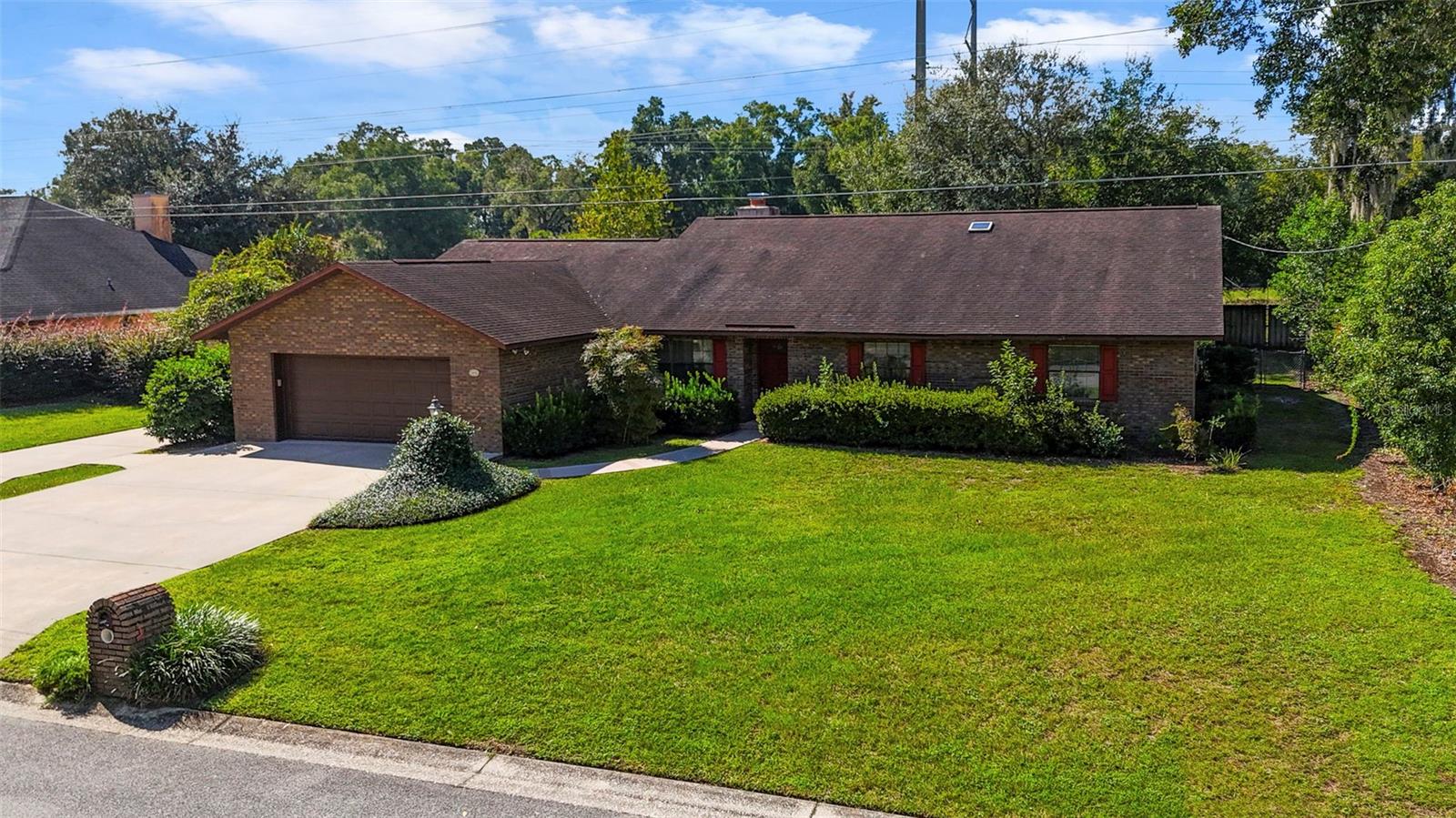 WINDERMERE GLEN - Residential