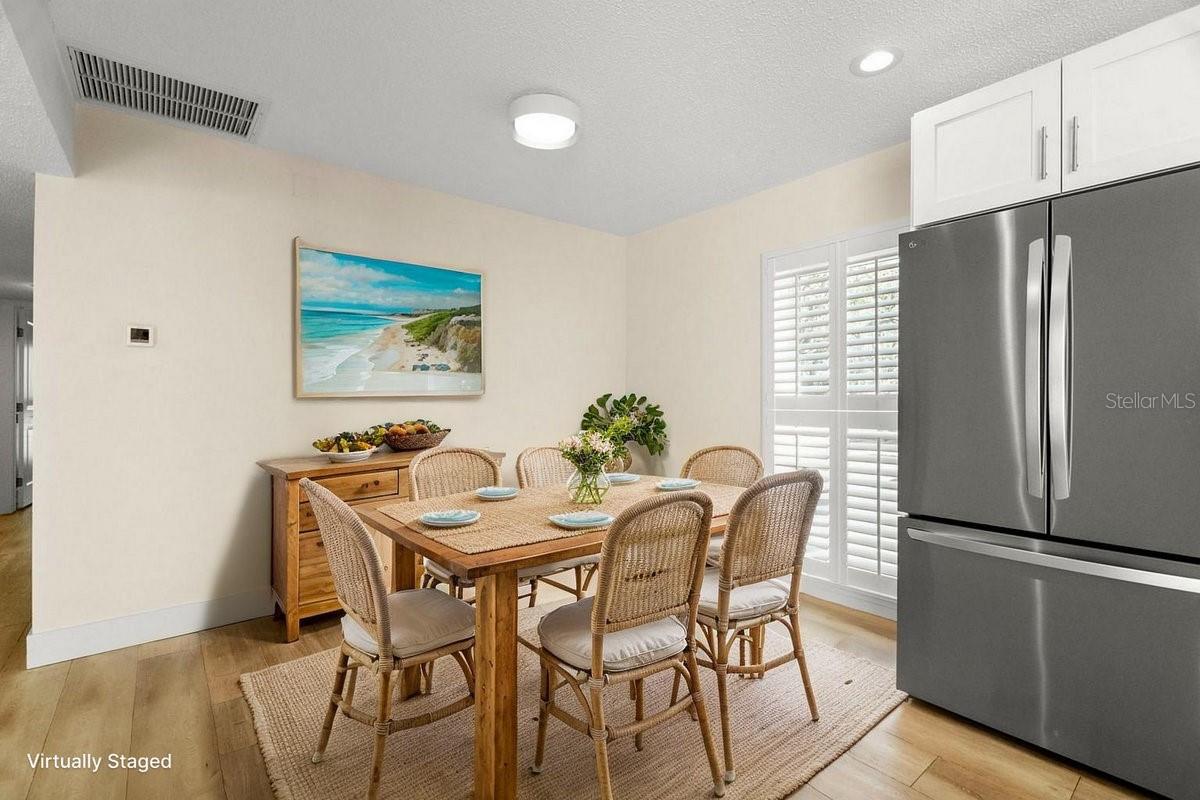 PIPERS GLEN CONDO - Residential