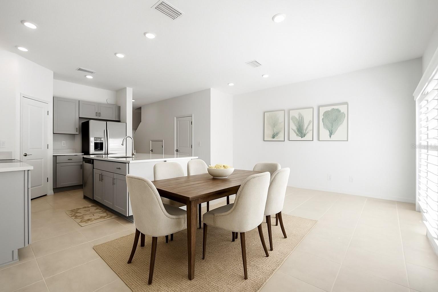 TOWNHOMES AT AZARIO - Residential