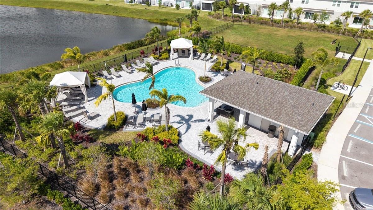 TOWNHOMES AT AZARIO - Residential