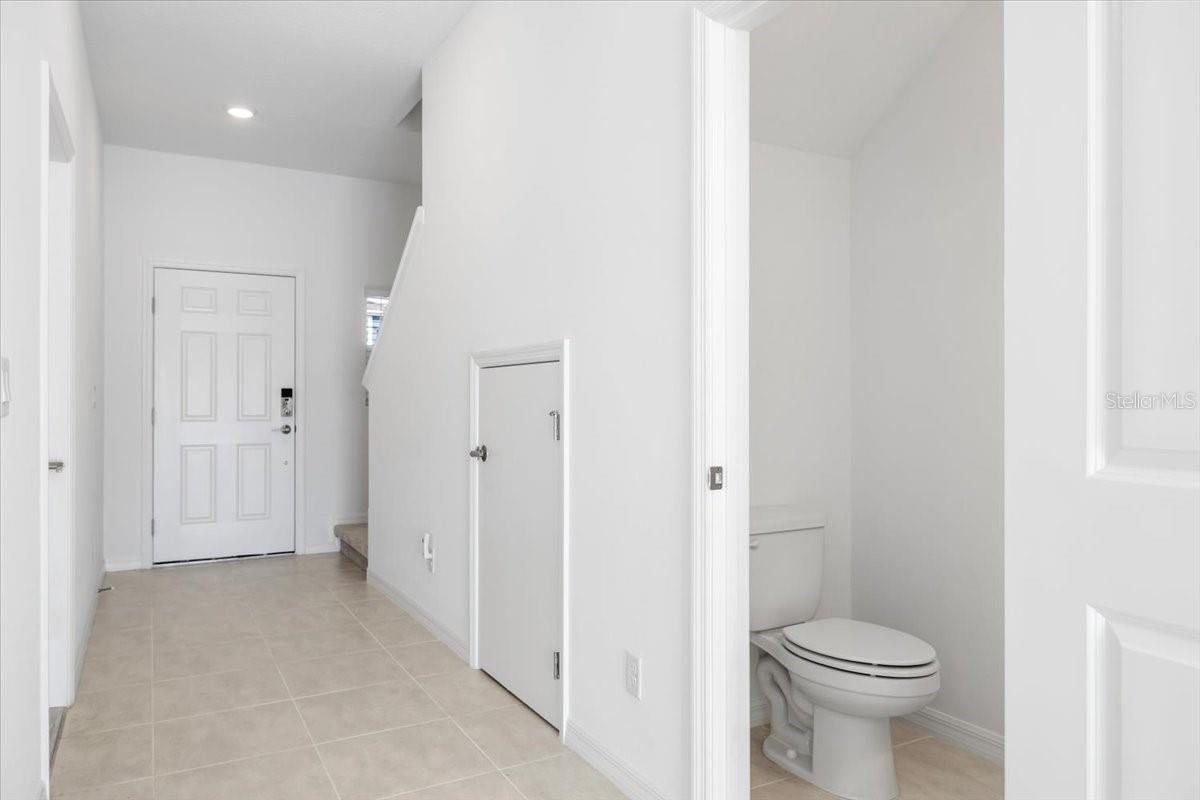 TOWNHOMES AT AZARIO - Residential