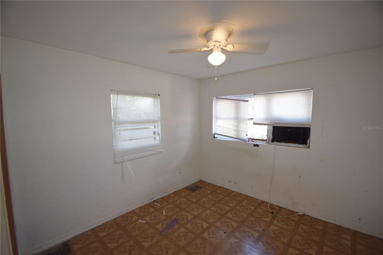 LAKE BONNY HEIGHTS - Residential