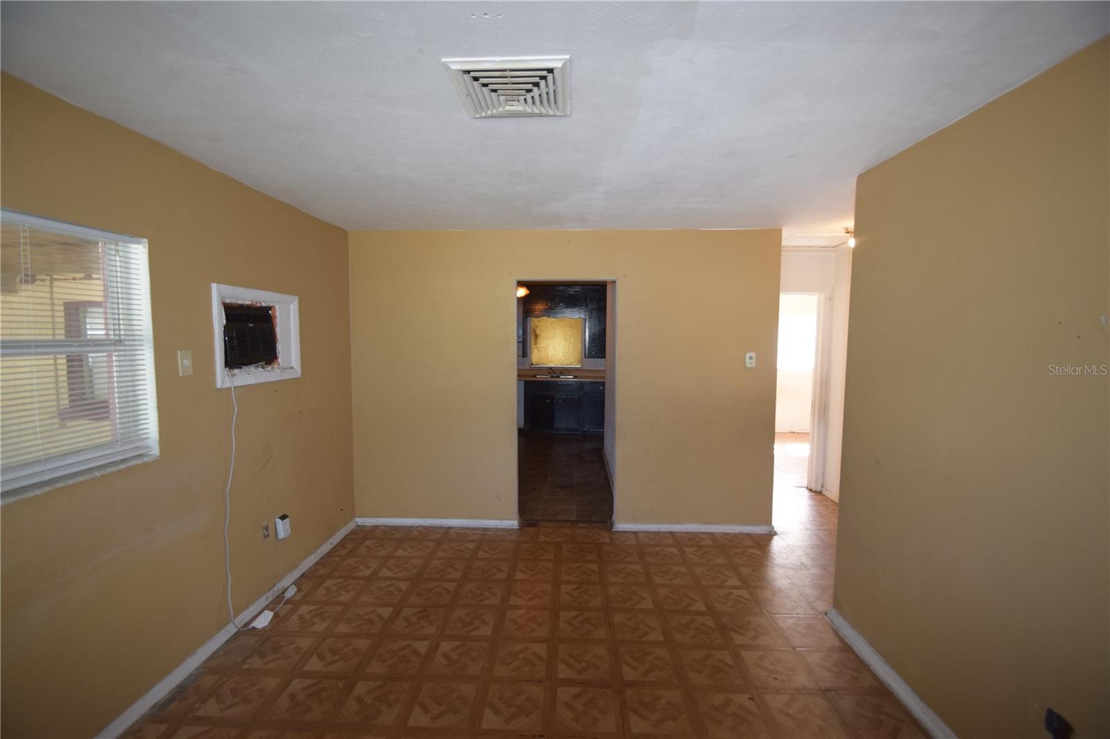 LAKE BONNY HEIGHTS - Residential