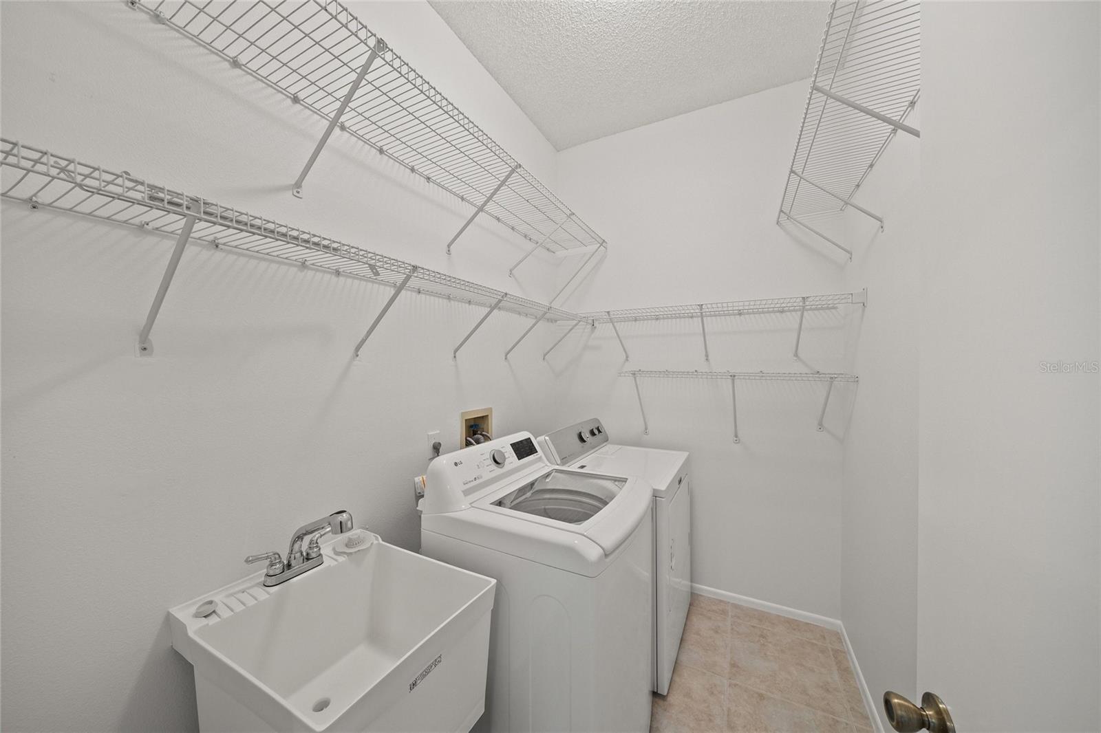 RIVER POINT OF MANATEE - Residential