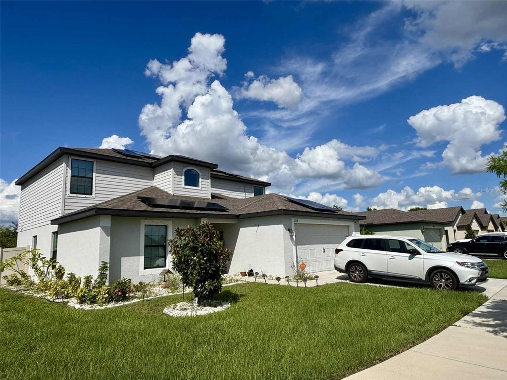 Photo of 1118 Wynnmere Walk Avenue, Ruskin, FL 33570 (MLS # TB8435218)
