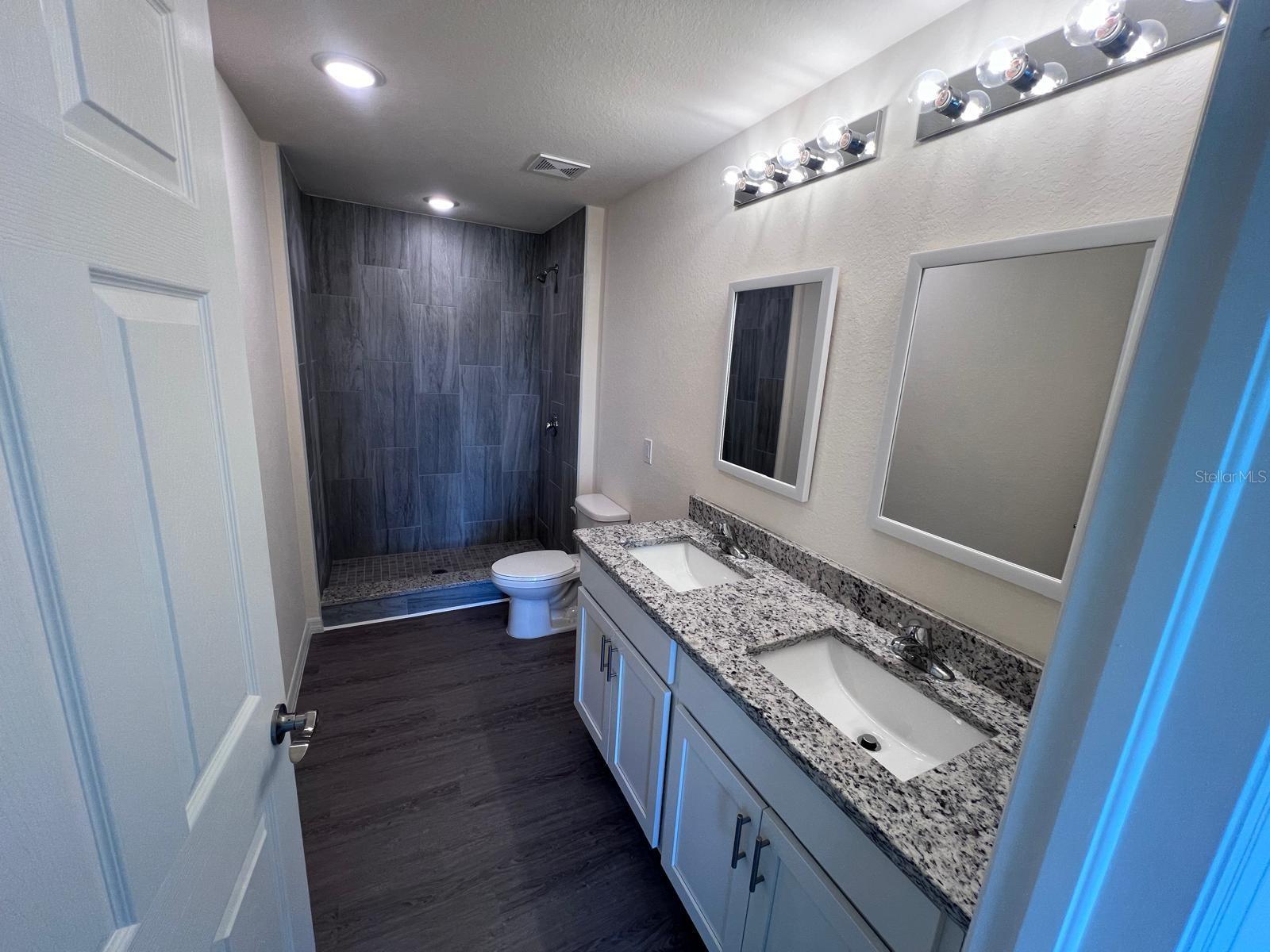 MARION OAKS #12 - Residential Lease