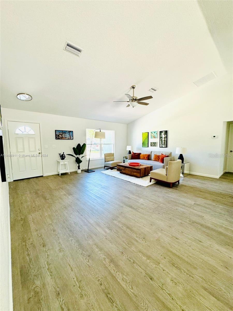 MARION OAKS #12 - Residential Lease