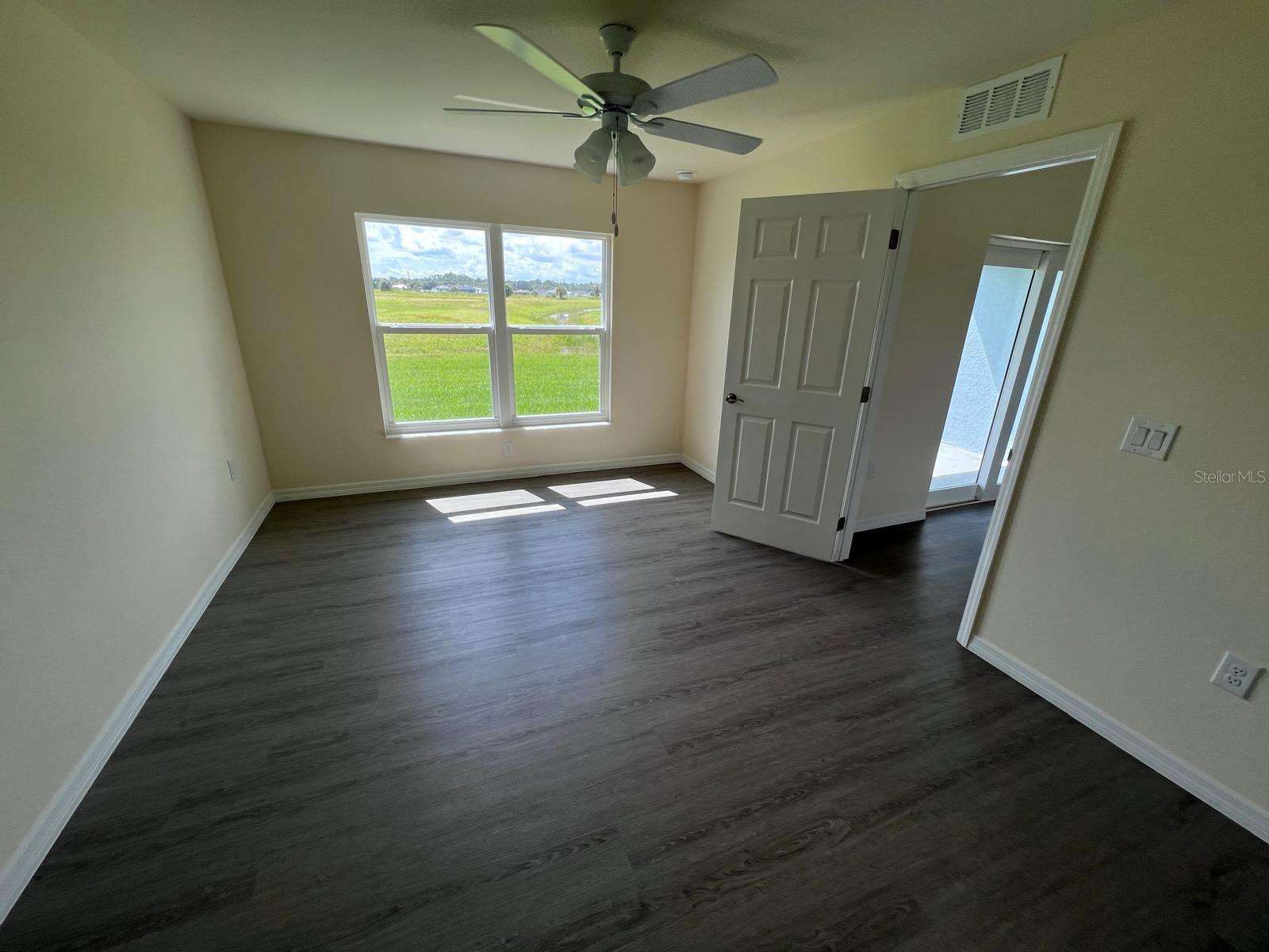 MARION OAKS #12 - Residential Lease