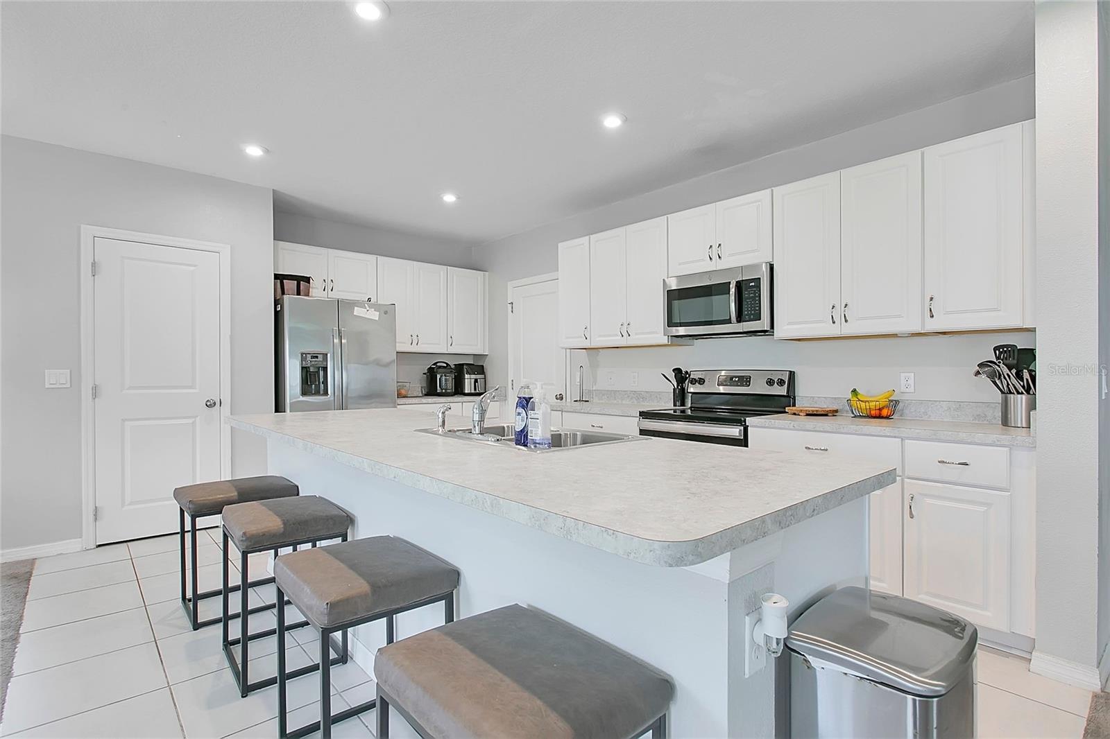 EAGLE POINTE PH III SUB - Residential