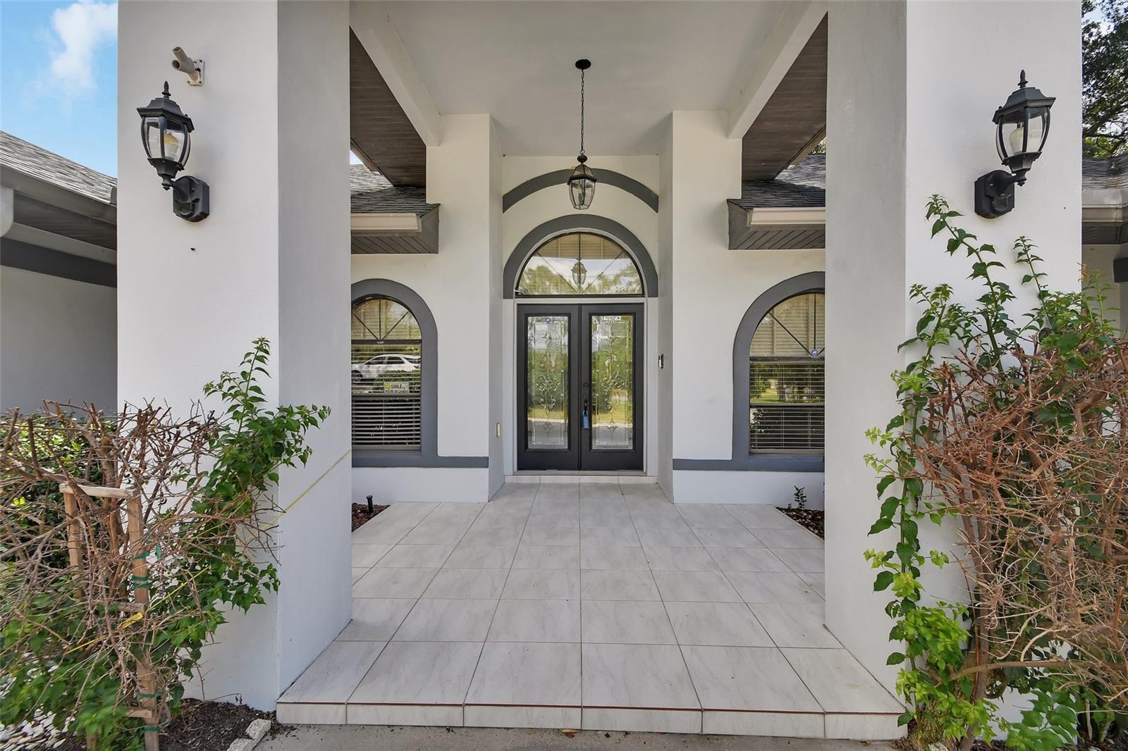 2465 ROYAL ROAD