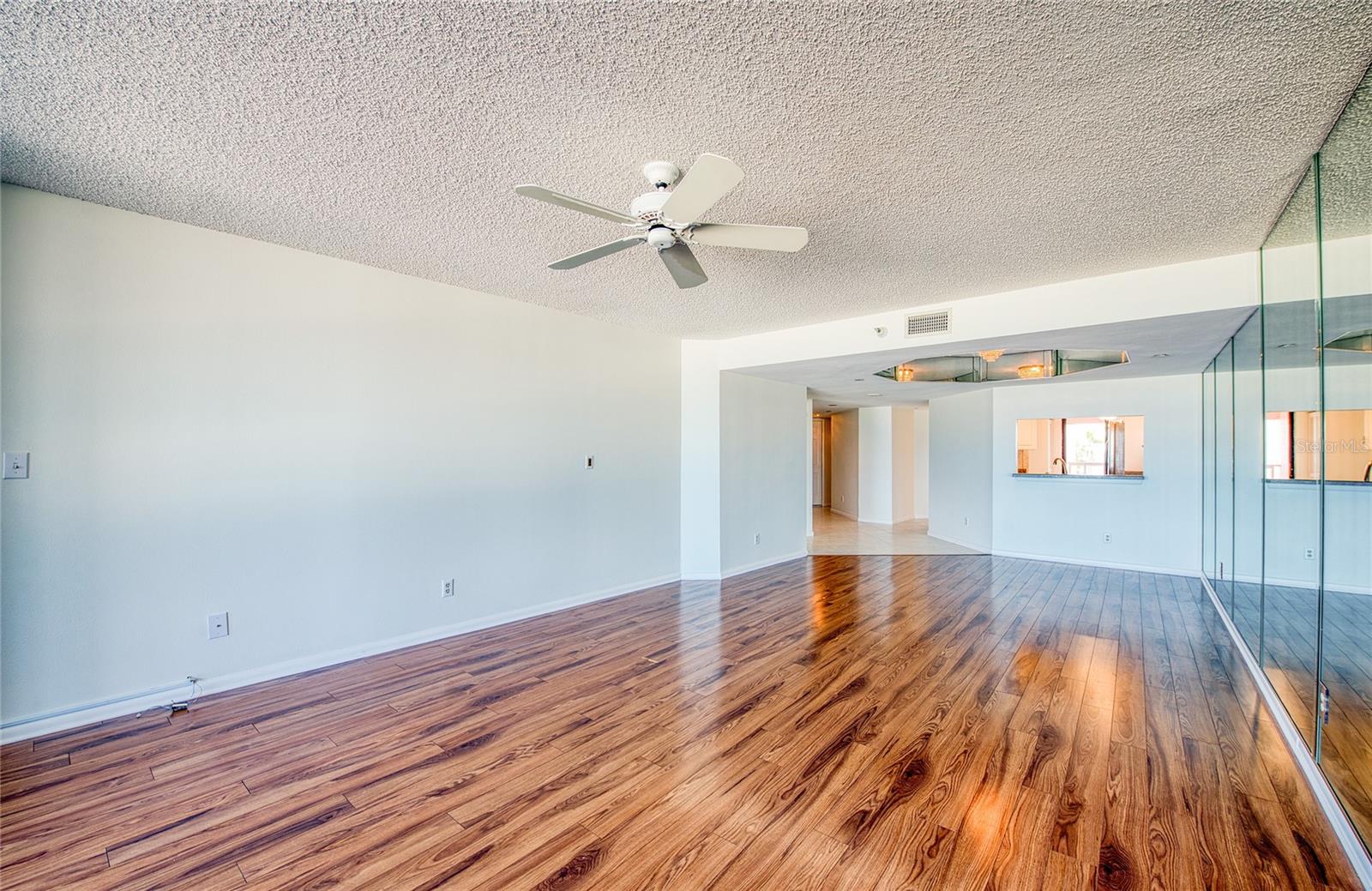 CRESCENT BEACH CLUB TWO CONDO - Residential