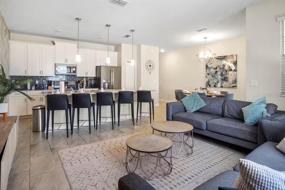 STOREY LAKE PH 3 - Residential Lease