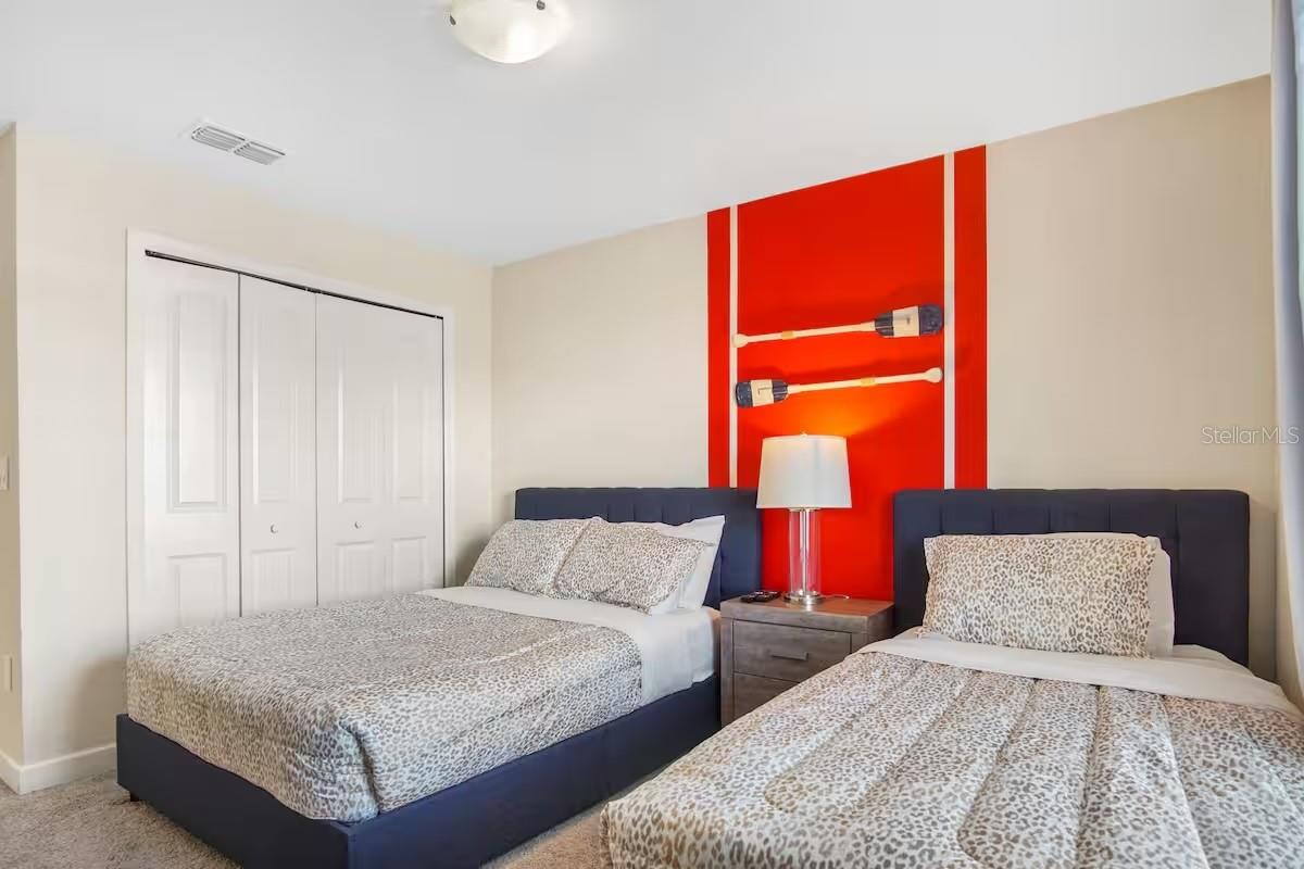 STOREY LAKE PH 3 - Residential Lease