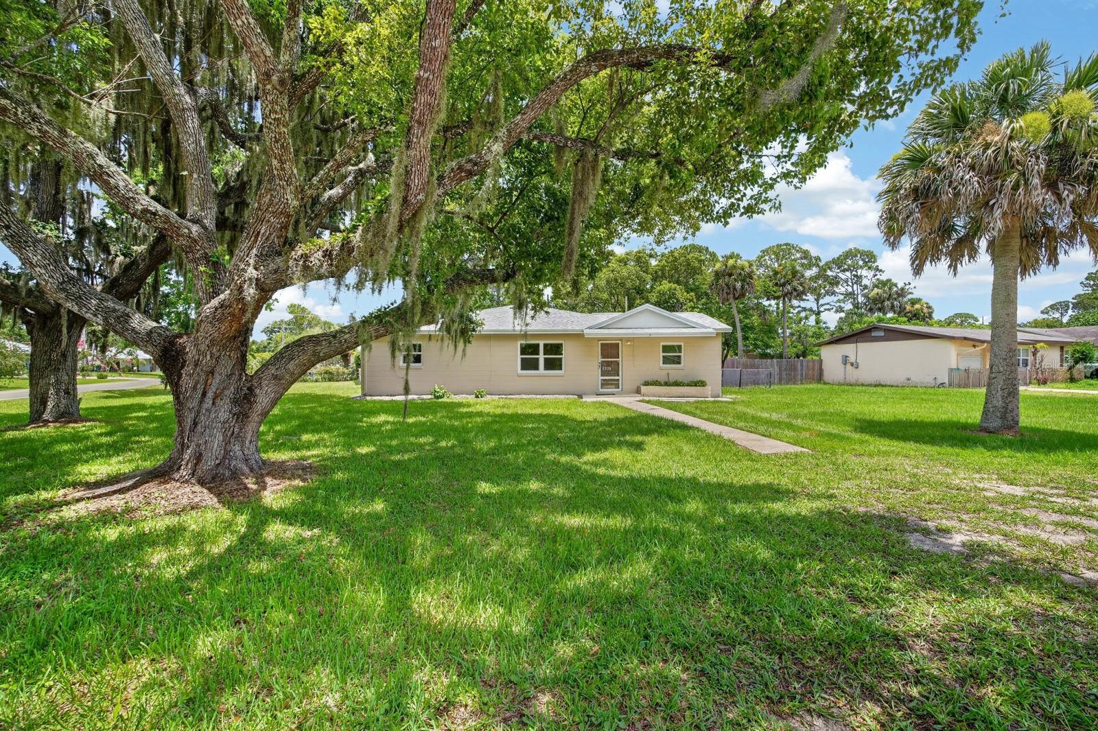 2205 JUNIPER DRIVE