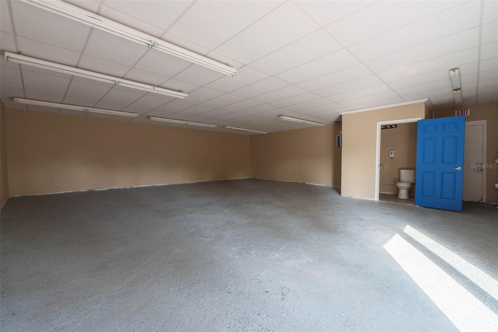 UNPLATTED - Commercial Sale