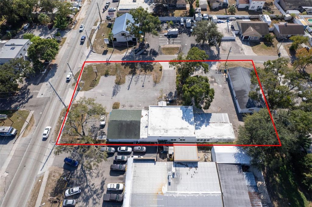 Photo of 8202 N Armenia Avenue #B, Tampa, FL 33604 (MLS # TB8451639)