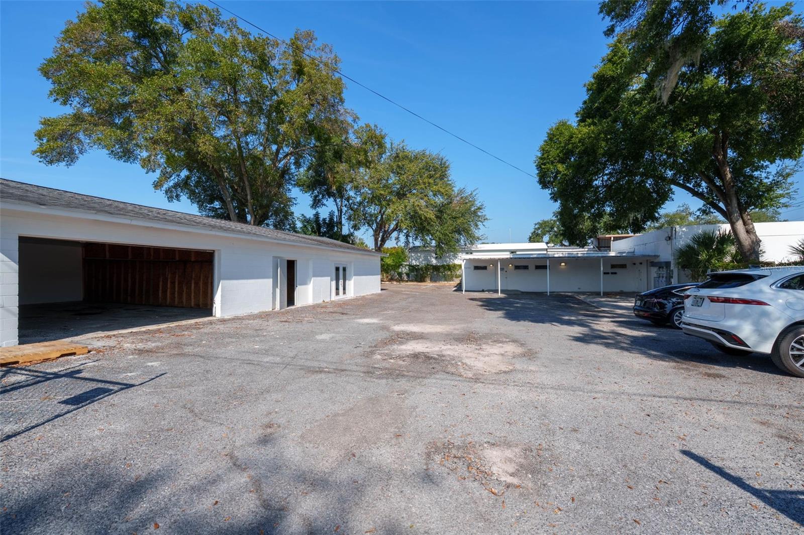 UNPLATTED - Commercial Sale