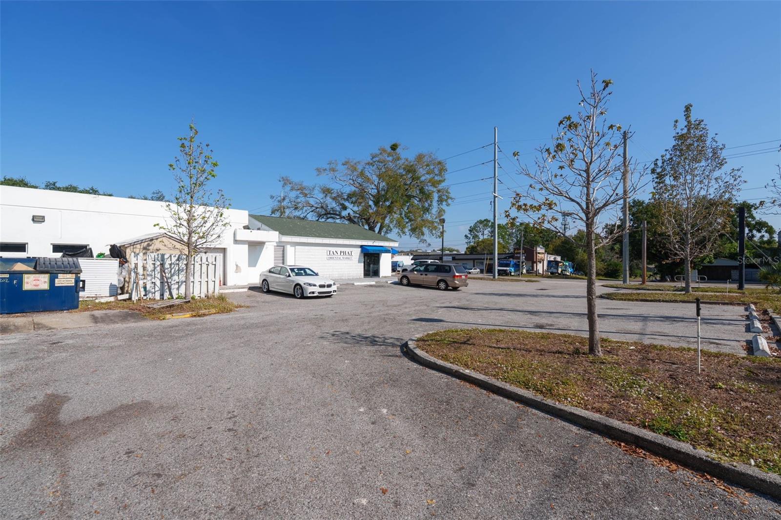 UNPLATTED - Commercial Sale