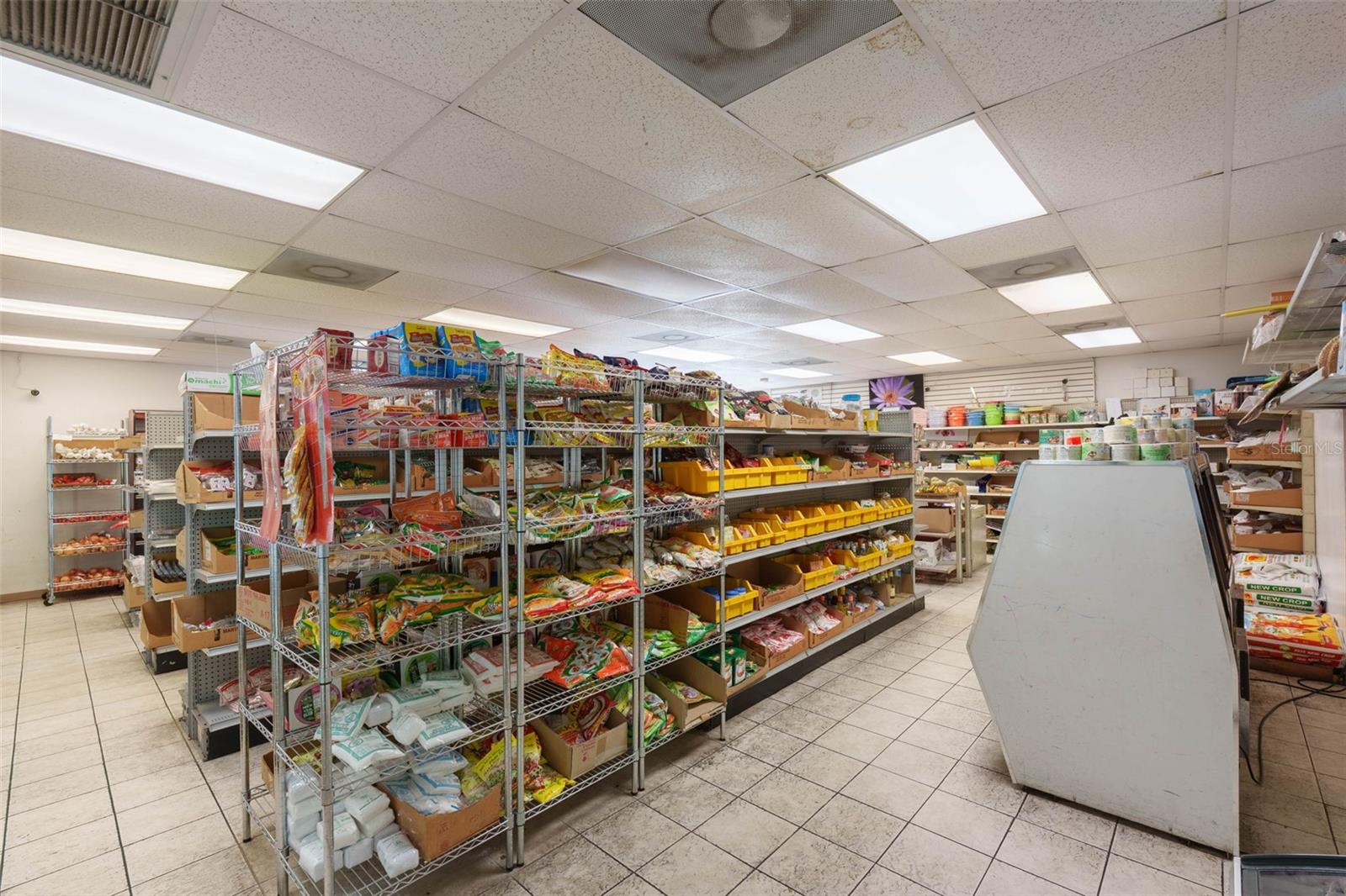 UNPLATTED - Commercial Sale