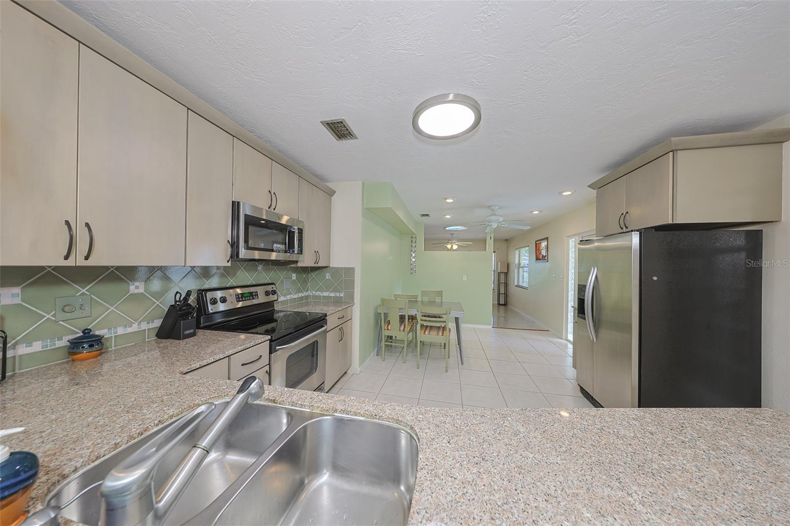 JUNGLE TERRACE SEC A - Residential