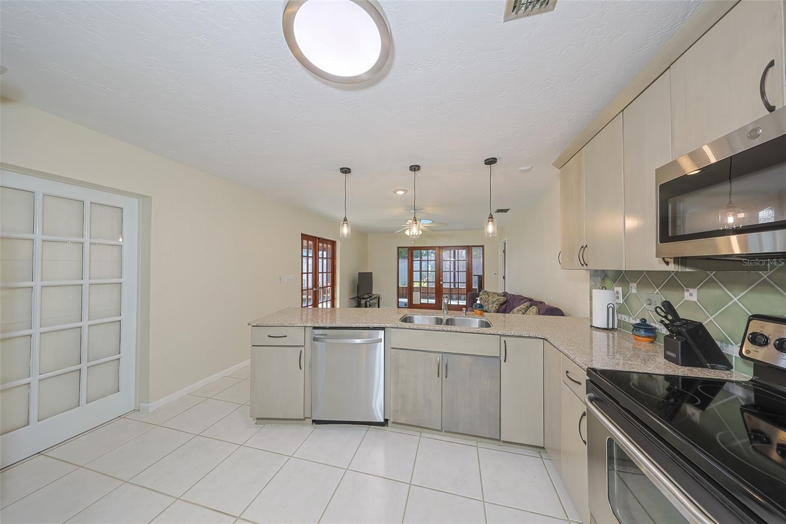 JUNGLE TERRACE SEC A - Residential