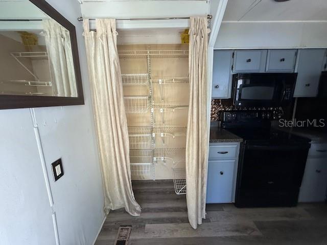 BROOKRIDGE COMM - Residential