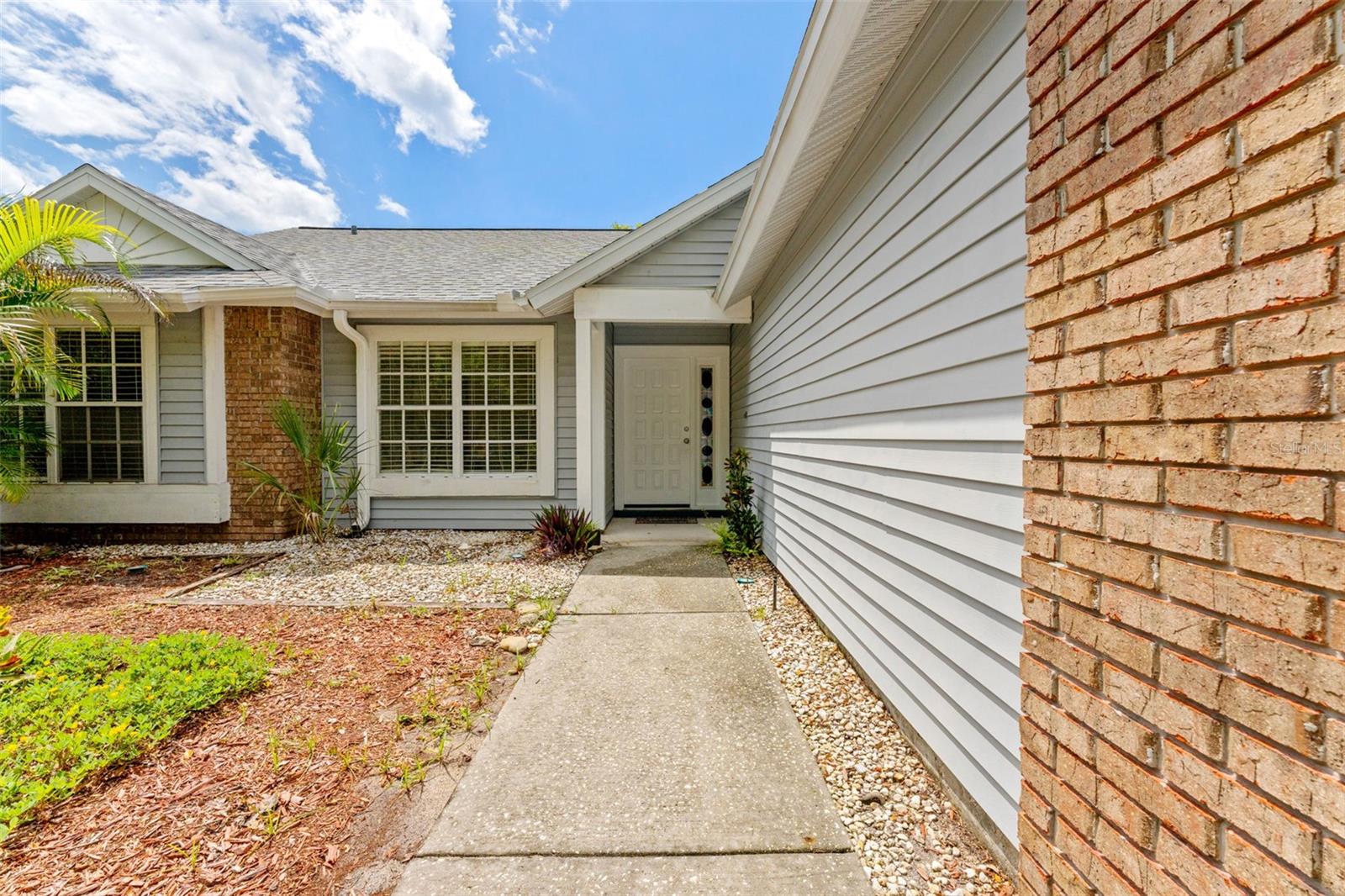 1435 CLUB DRIVE
