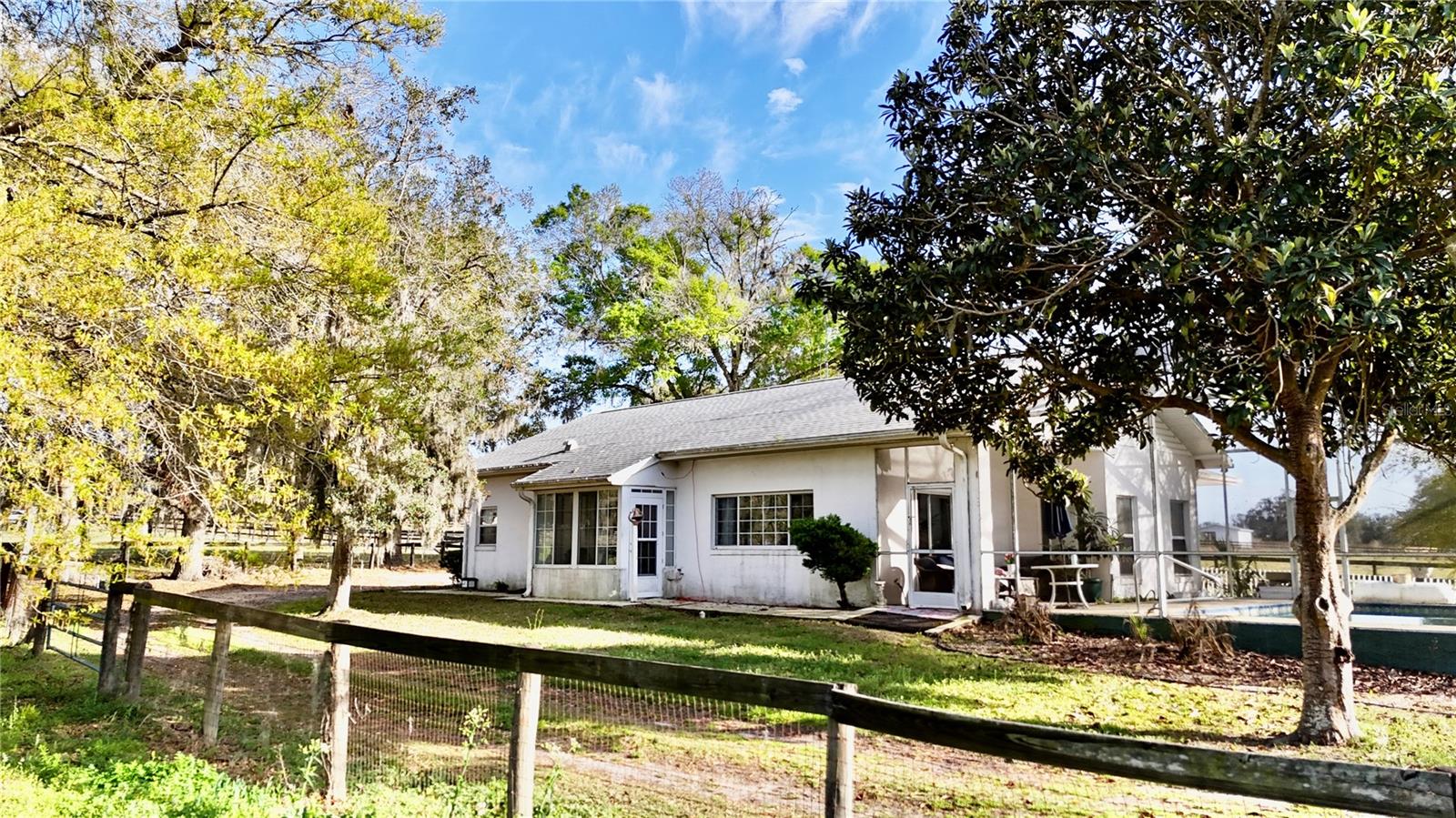 9500 NW 95TH AVENUE ROAD