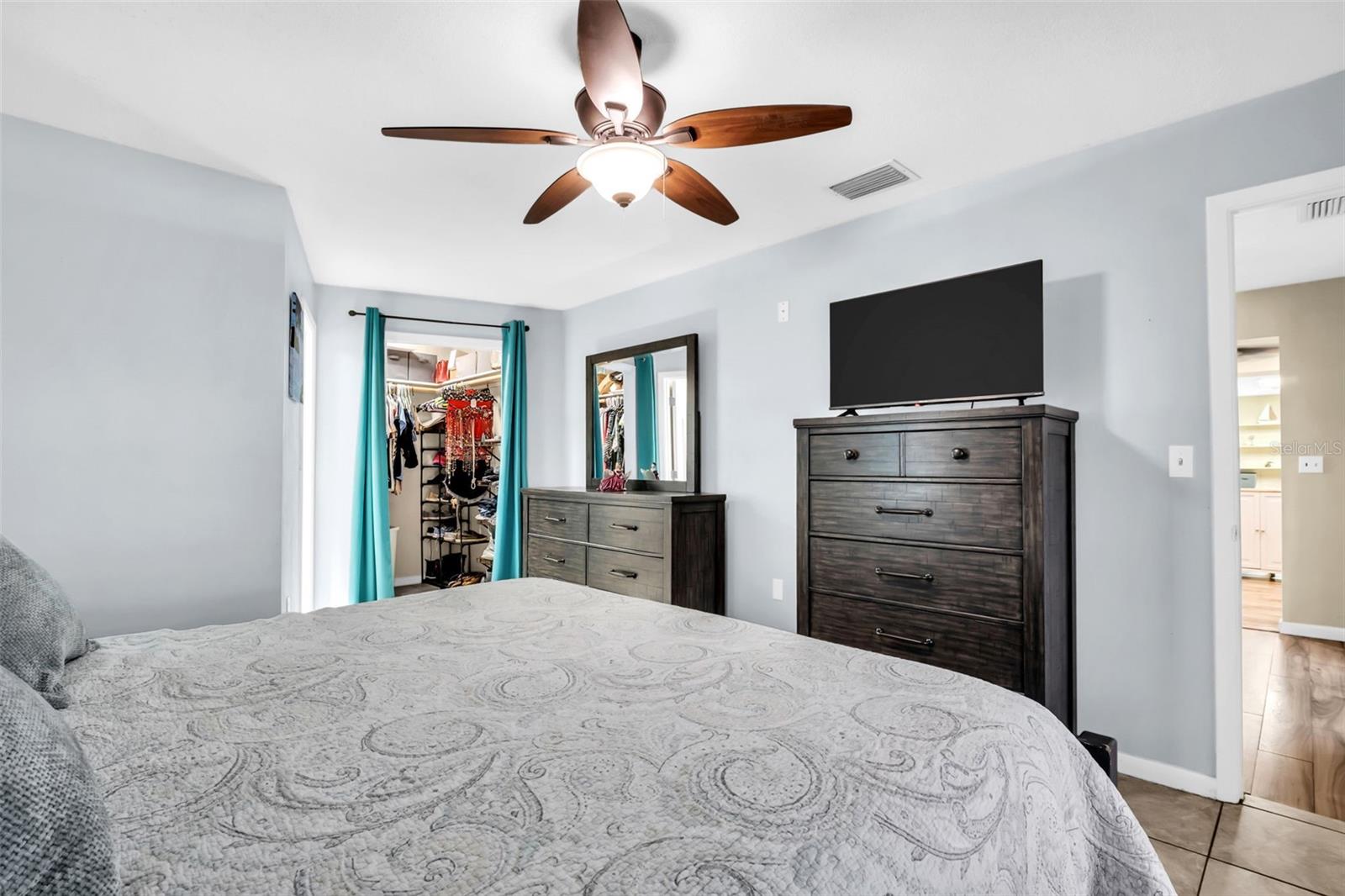 SUTHERLAND TOWN OF - Residential