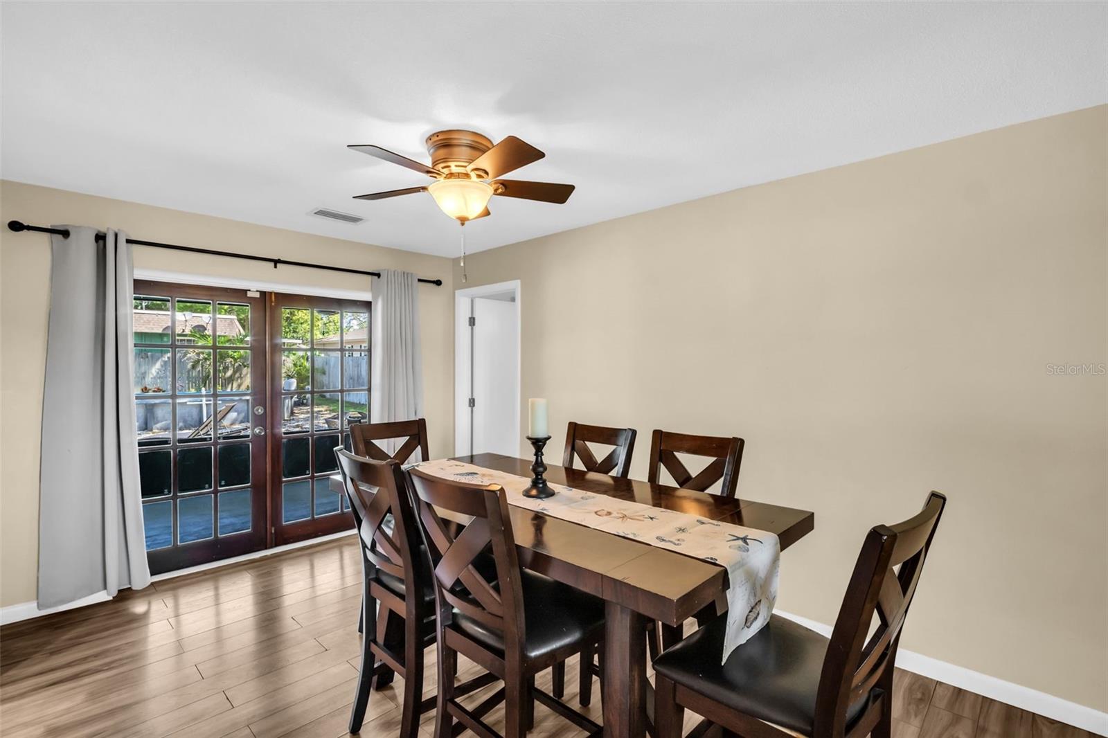 SUTHERLAND TOWN OF - Residential