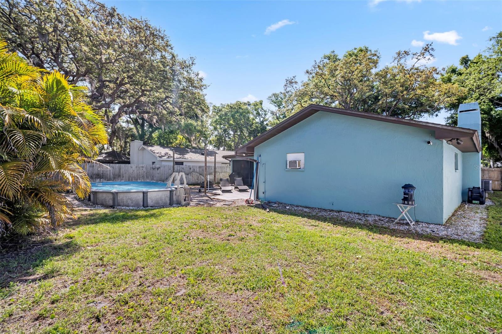 SUTHERLAND TOWN OF - Residential