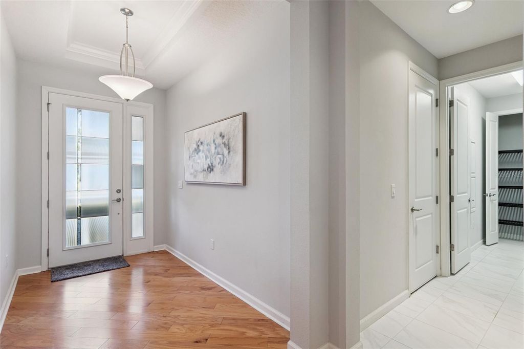 Photo of 208 Avenham Dr, Deland, FL 32724 (MLS # O6386542)