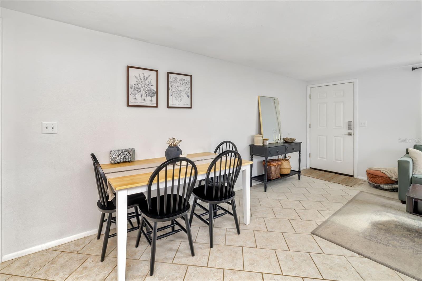 BROADWAY - Residential