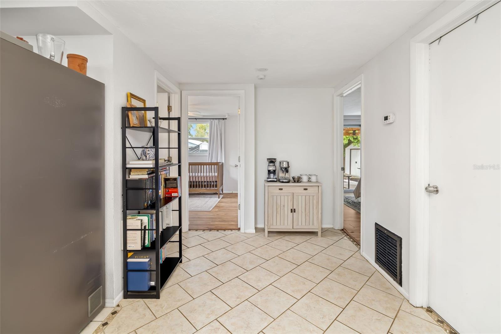 BROADWAY - Residential