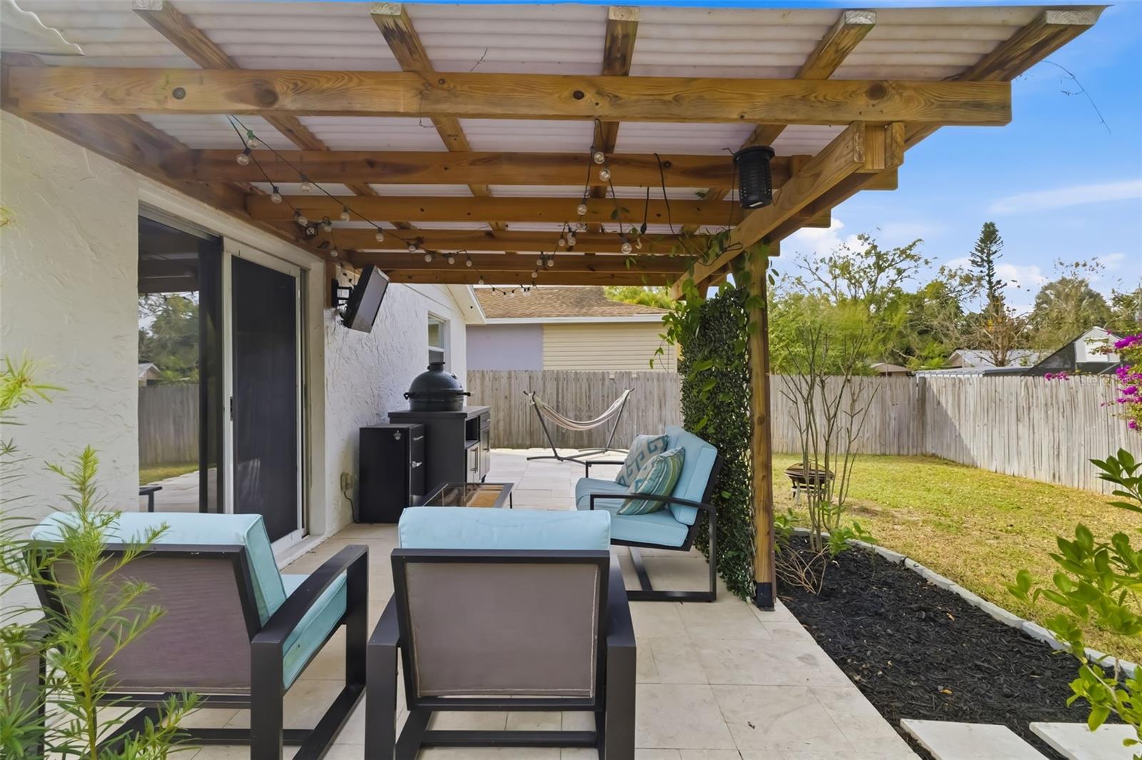 BROADWAY - Residential