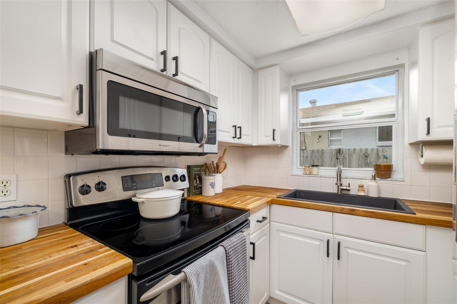 BROADWAY - Residential