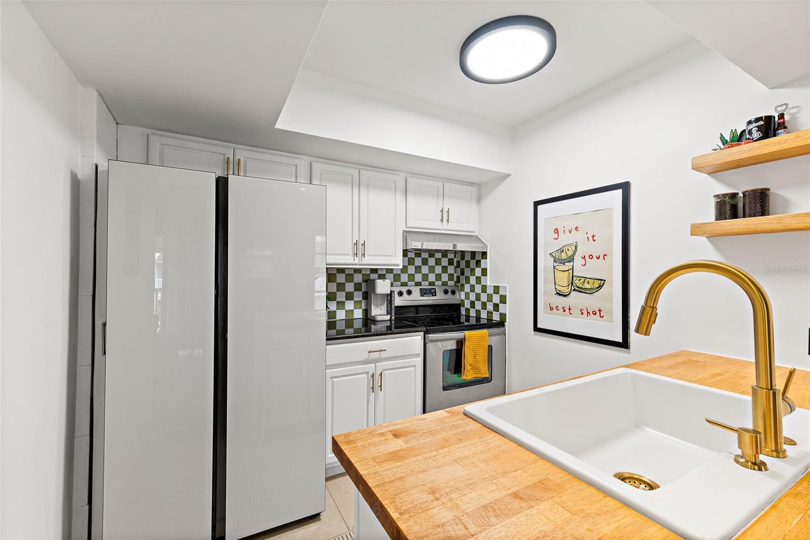 250 N BANANA RIVER DRIVE A4